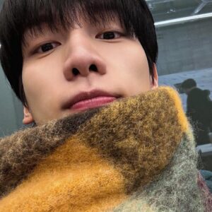 Han Sang-hyuk Instagram - Thank you for celebrating my first mini album, Winter Butterfly’s 4th anniversary.🦋