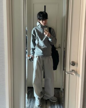 Han Se-jin Instagram - 아직 춥