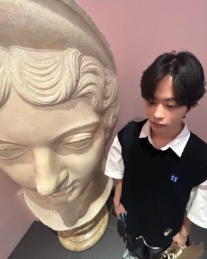 Han Se-jin Instagram - #서양미술800년展