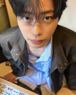 Han Se-jin Instagram - 뭘 올려야할지 모르겠ㅓ
암튼 생일 마무리 🎂