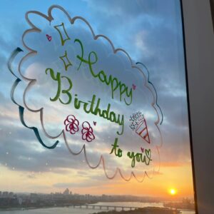 Han Soo-yeon Instagram - 지난 생일 April🌸 축하해주셔서 감사합니다🌝