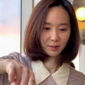 Han Soo-yeon Instagram - 지난 생일 April🌸 축하해주셔서 감사합니다🌝