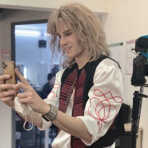 Hana Holišová Instagram - Díky @tvojetvarmaznamyhlas za tu krásnou partu a za krásnou možnost podpořit @nfdokrtek, stejně jako před 5ti lety... 🤍

Díky @iamstevent 
Díky @aerosmith 🤟🏻
.
.
.
#tvojetvarmaznamyhlas 
#tvnovaofficial 
#nfdokrtek 
#partaci 
#dekujizemuzu 
#jityadavidedikyzafoto