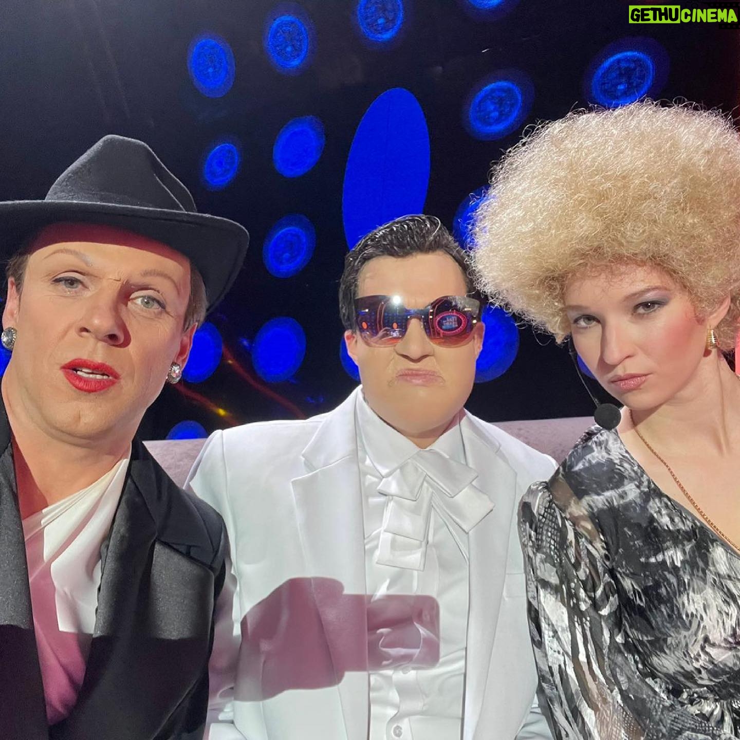 Hana Holišová - 1.5K Likes - První runda za námi...
A dalších 9 týdnů... Parťáci ...
Díky za vás 🤍
.
.
.
#tvojetvarmaznamyhlas
#dvakratdostejnereky
#tvnovaofficial
#partaci