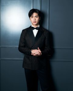 Hank Wang Most Liked Photos and Posts