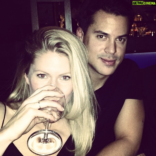 Hanna Alström - 630 Likes - After two weeks of celibacy in London. Finally I'm out! @andrelorenzstock @paulo_fagundez