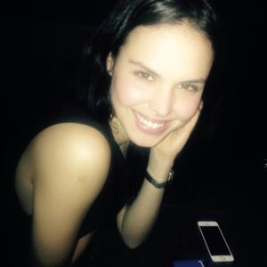 Hanna Alström Instagram - Don't know what to write. She's so beautiful and one of my best friends. And I have to leave you again...