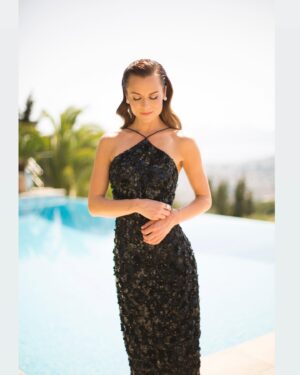Hanna Oldenburg Instagram - tb @festivaldecannes last year 🇫🇷 

Stylist @justinebleicher @harmonie_palierne 
Photographer @chloehautierpro
Hair and Makeup @louise_garnier 
Black dress @michaelkors 
Red dress @gemymaalouf 
Shoes @aquazzura
Jewelry @tatianaverstraeten_jewelry 
.
.
.
.
.
.
.
.
.
#triangleofsadness #redcarpet #cannespremiere #filmpremiere #cannes #cannesfilmfestival #cannesfilmfestival2022 #palmedor #triangleofsadnessfilm #rubenöstlund #rubenostlund #hannaoldenburg #plattformproduktion #actresslife #cinema #festivaldecannes #cannes2023  #cannesfilmfestival #justinebleicher #michaelkors
