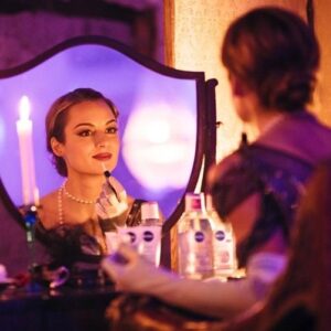 Hanna Oldenburg Instagram - 🪄🔮✨

@nivea
@nonormalcy____ 
@margaretagraas 
@joelofmontecristo 
@jeanettespedal 
@karinringback 
@carl.philip 
@denisemadsen 

📸 @fabianwester 
💄 @jasminelundmark 
🔊 @alexander_allin 

The event was a commercial for Nivea by @nonormalcy____ . This post is not branded. 
.
.
#nonormalcy #nivea #hannaoldenburg #niveamicellarwater #margaretagraas #joelfranzén #jeanettespedal #actors #skådespelare #models #makeup #micellarwater #makeupremover #novacancyla