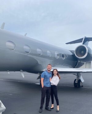 Hannah Bamberg Instagram - I post this photo every year on May 22. It’s the day I left Alabama to move to LA. Today marks 8 years! What an amazing adventure it has been. Chase your dreams and do the big scary things. I’m so happy I captured this moment, I had a feeling it was going to change my life. Swipe to see a few of my favorite LA moments through the years🥹