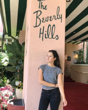 Hannah Bamberg Instagram - I post this photo every year on May 22. It’s the day I left Alabama to move to LA. Today marks 8 years! What an amazing adventure it has been. Chase your dreams and do the big scary things. I’m so happy I captured this moment, I had a feeling it was going to change my life. Swipe to see a few of my favorite LA moments through the years🥹