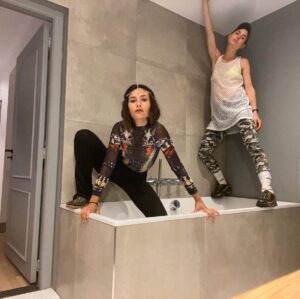 Hannah Hoekstra Instagram - innit on it