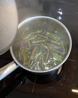 Hannah Hoekstra Instagram - mama’s garden purple kale chips and dip story from weeks ago