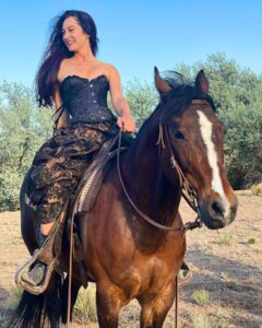Actress Hannah James HD Instagram Photos and Wallpapers March 2024