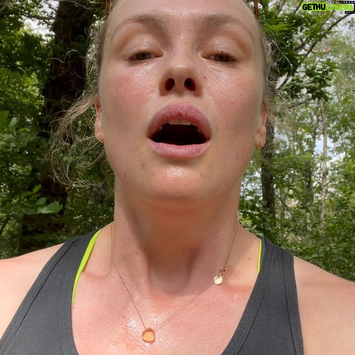Hannah New - 1.4K Likes - Sweaty Betty! Been raining the last few days so had to go and get lost in the woods! 🏃♀️🥵 #runinthesun #sweatybetty #noexcuses #notsurewhereimgoing #lovegettinglost #bambiandmama #happyplace
