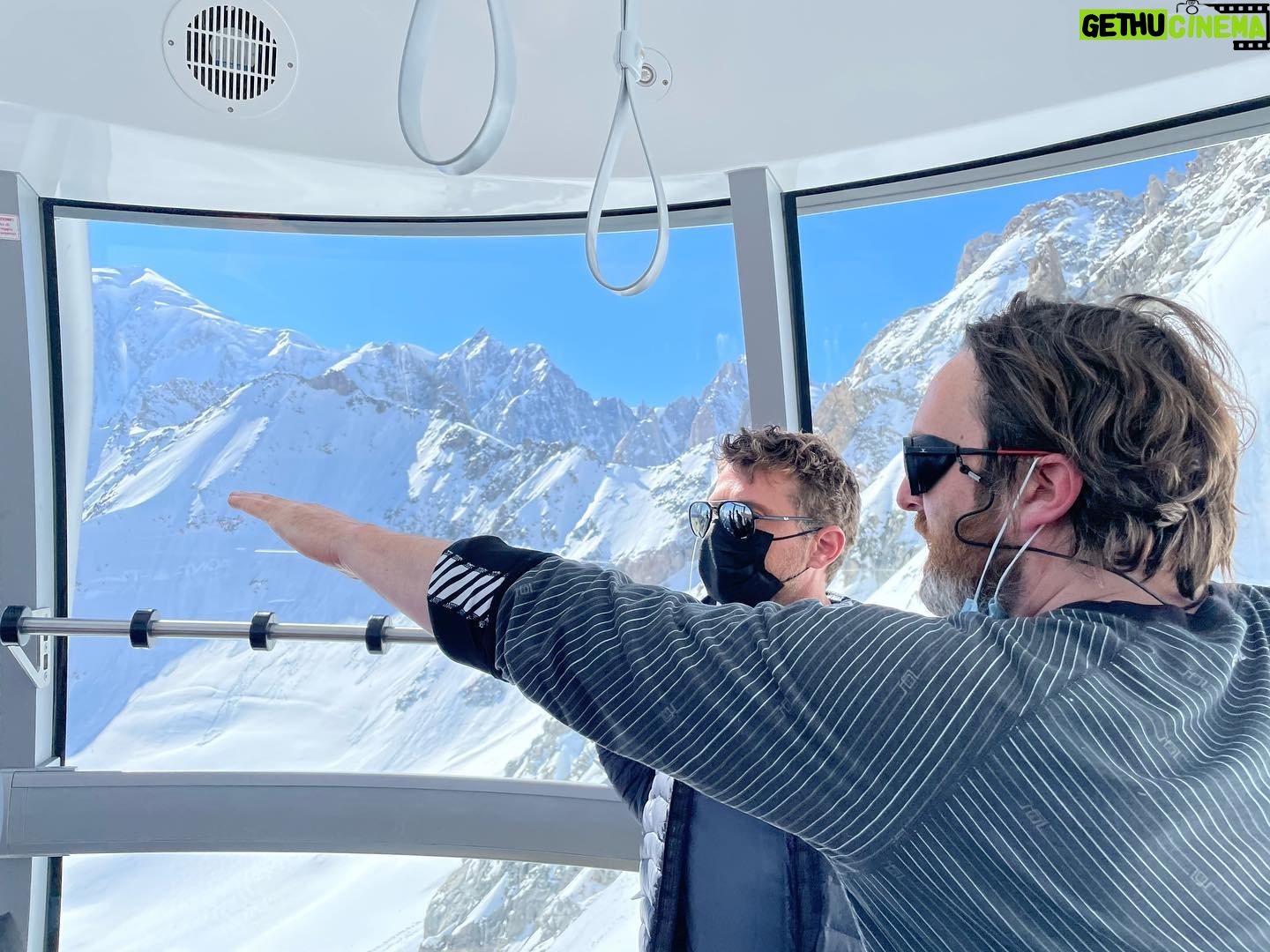 Hannah New - 1.3K Likes - Photo dump from my time spent in the alps with these beautiful beings on #summitfeverthemovie We were all committed to doing as much of the climbing as possible (with amazing support from our guides🙏.) Quite a challenge to be literal meat puppets on a string (aka roap! 🧗♀️🎥🎬😂) You can now see the fruits of our labour on streaming platforms in the UK 🧗♀️❤️🙏 @ryanphillippe @freddiethorp @warniermathilde @theochristine18 @michelbiel @julian.gilbey @brucejacksondop @chantelle.kirton @costumesby_nicola @willsimclimber @josefinecamera @johnmccuneclimber @charley.radcliffe @katieyakk @joelevans @lukejarmey @gwenaelle_make_up @footsoldierno1 #summitfever #climbthatmountain #theeiger #iceclimbing #meatpuppets #meatpuppetsonastring #frozenmeatpuppets #chamonix #montblanc #cormayeurmontblanc