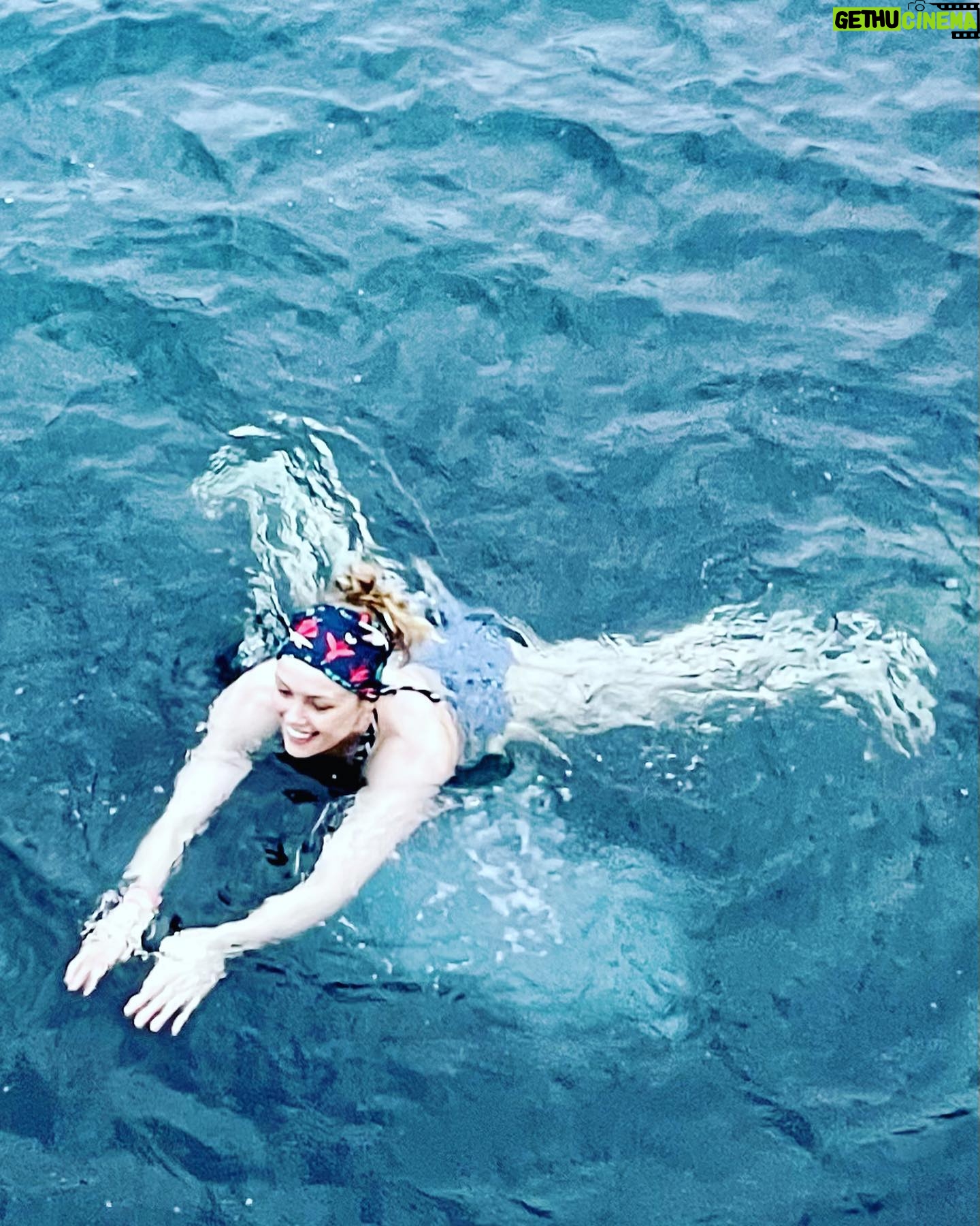 Hannah New - 1.1K Likes - Cold water mermaid practice…the smile is literally frozen on my face since the icy dip…thank f*ck the first face I made when I got in didn’t stick!!! Thanks to @mccreadievicki @faypreene for the inspiration! 🤣🧜♀️ #mermaidintraining #brassmonkey #coldwaterswimming #mentalhealthmatters #wimhof #waterwarriors #happyplace #oceangratitude