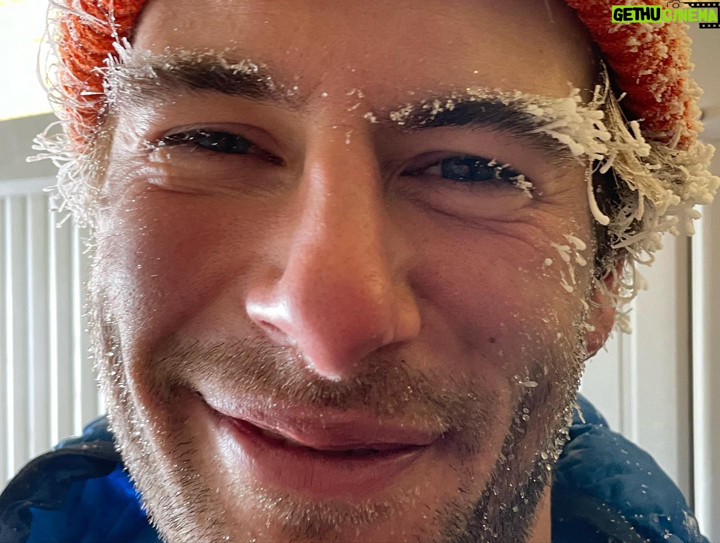 Hannah New - 1.3K Likes - Photo dump from my time spent in the alps with these beautiful beings on #summitfeverthemovie We were all committed to doing as much of the climbing as possible (with amazing support from our guides🙏.) Quite a challenge to be literal meat puppets on a string (aka roap! 🧗♀️🎥🎬😂) You can now see the fruits of our labour on streaming platforms in the UK 🧗♀️❤️🙏 @ryanphillippe @freddiethorp @warniermathilde @theochristine18 @michelbiel @julian.gilbey @brucejacksondop @chantelle.kirton @costumesby_nicola @willsimclimber @josefinecamera @johnmccuneclimber @charley.radcliffe @katieyakk @joelevans @lukejarmey @gwenaelle_make_up @footsoldierno1 #summitfever #climbthatmountain #theeiger #iceclimbing #meatpuppets #meatpuppetsonastring #frozenmeatpuppets #chamonix #montblanc #cormayeurmontblanc