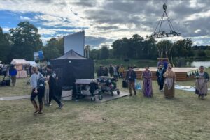 Hannah New Instagram - Behind the Ballon scenes! My first day on set got off to a flying start with the amazing @andrewahnfilms 🙏❤️ @lukenewtonuk wishing he brought his shades to soak up rays inside a tent? Or wondering if LukeT has lost the plot? 😂 #bts #btsbridgerton #bridgerton #bridgertonsonnetflix #bridgertonseason3 #lukethompson