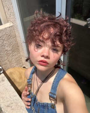 Hannah Riley Instagram - i guess u could say i’m multifaceted…. fka ive been having too much fun with the blonde wig lately