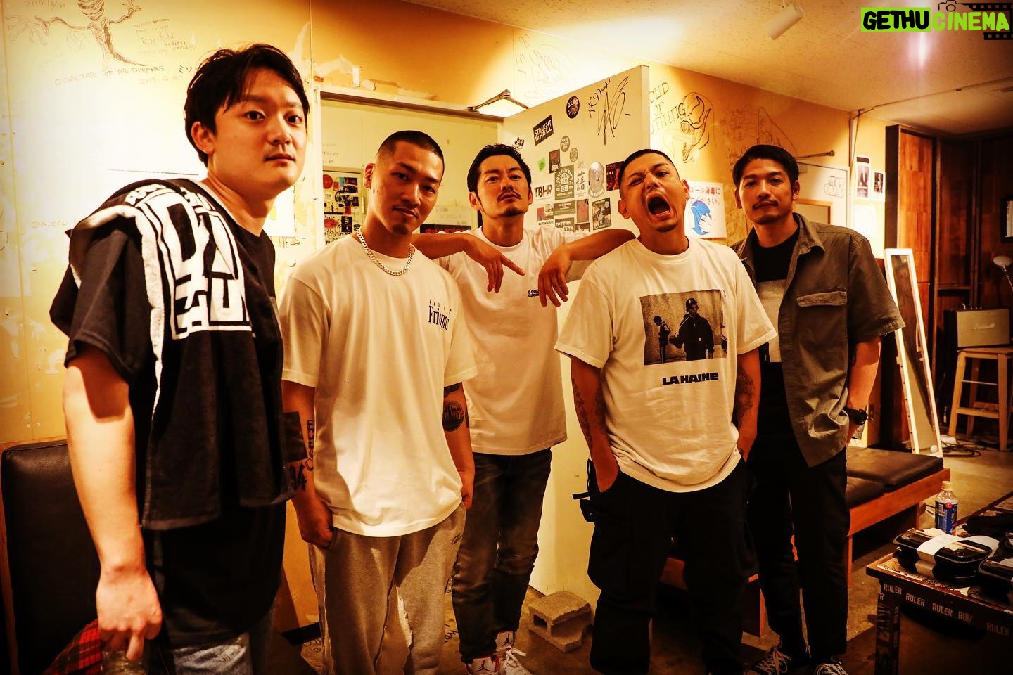 Hannya - 5.9K Likes - 般若LIVE TOUR 2021
恵比寿リキッドルーム
来てくれたみんなありがとう。
photo by @styler86
#般若livetour2021
#やっちゃったエンタープライズ
