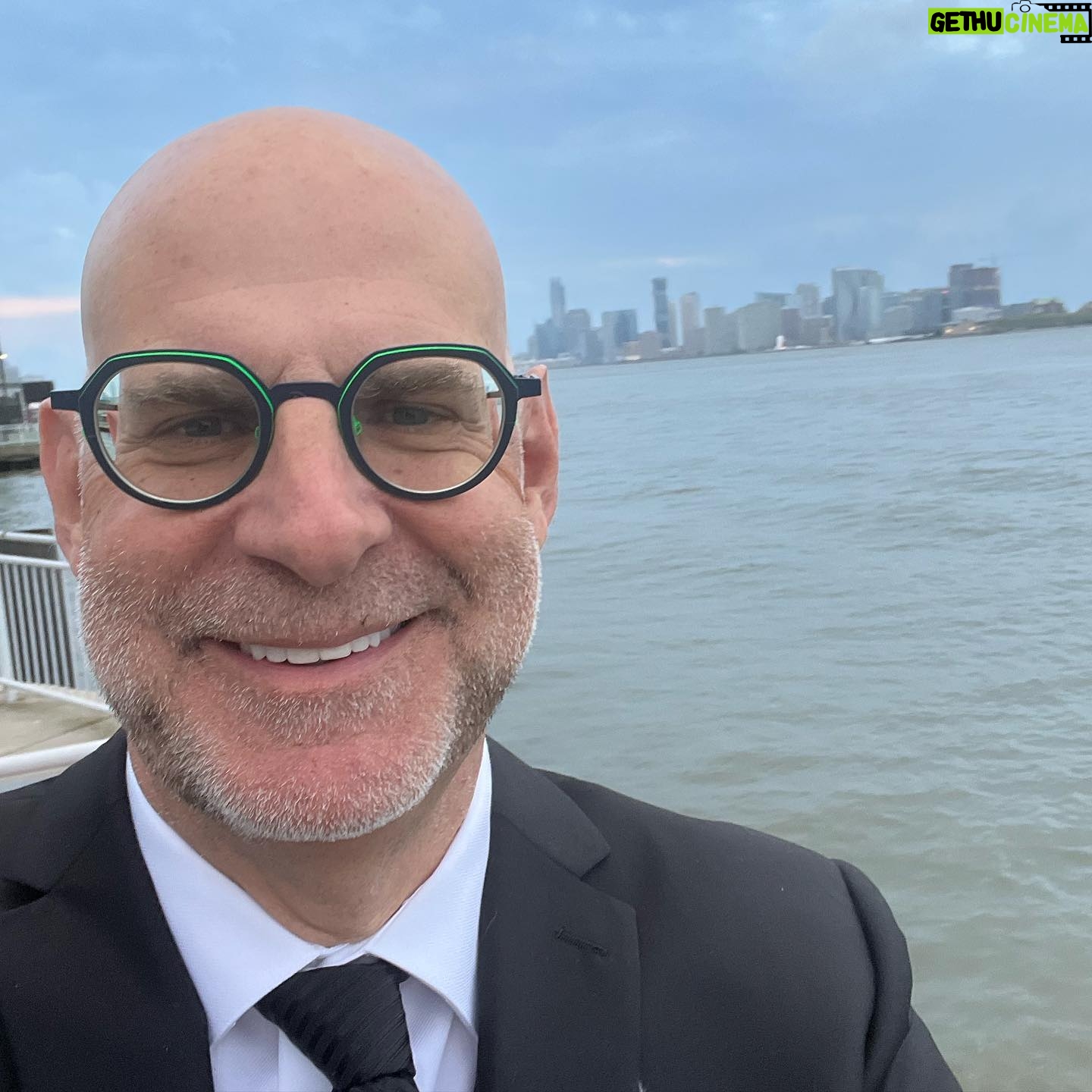 Harlan Coben - 3.5K Likes - Me in NYC with NJ behind me pretending Iām happy to be at gala when I want to watch the #nyrangers #njdevils game
