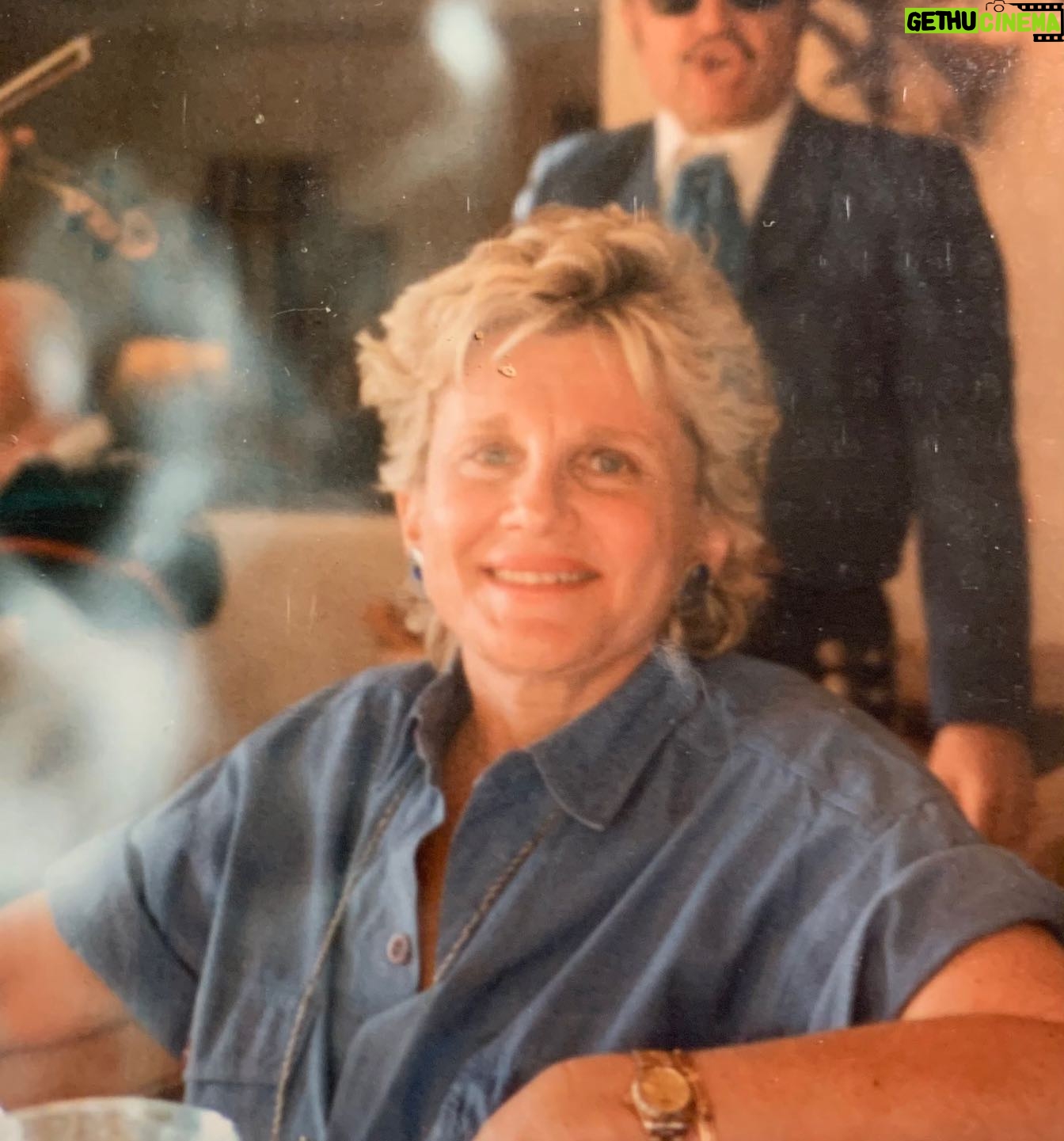 Harlan Coben - 2.6K Likes - Two pics of my late wonderfully eccentric mom Corky. This first one was taken after Corky bullied her way past King Husseinās security detail in Miami. Photo credit: My dad.
Every #MothersDay I tweet this essay I wrote my mother who died too young. You can read it here or Iāll put the link in the story. Thanks and wishing all moms a great day:
harlancoben.com/corky/