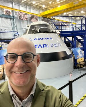 Harlan Coben Instagram - What a day in Houston! Wonderful visit to @nasajohnson. Thanks to everyone @nasa for their hospitality.