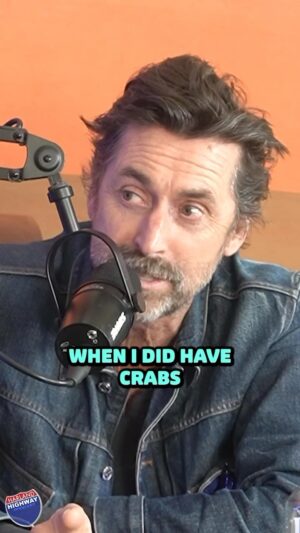 Harland Williams Instagram - Seafood delight on the Harland Highway podcast on YouTube #mushy #itchy @redlobster @seaworld @carlsjr @tylerperry @saraleebread @kirkfox