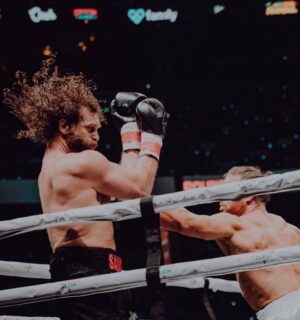 Harley Morenstein Instagram - “What a thrill”
 I began boxing a year and a half ago to train for Creator Clash. We raised 1.3m$ for charity at CC1 and looks like that’s happening this year again for Creator Clash 2. 
Thank you to my coach @coachthompsonboxing for giving me the tools I needed in the ring. I may not have won but I’m walking away without a single scratch on me. My biggest concern was defending myself and even though I took some hits, I felt confident and prepared. I had some more rounds in me.
Thank you @luimarco for guiding me to getting in the best shape of my life. I’ve never been stronger and healthier than I am now. 
Shout out to @johnhennigan for making me feel alive again! I’ll see you in a ring again one of these days. Any ring will do. 
Thank you @idubbbz for letting me take part in this and thank you @anisajomha for literally making this whole event happen! You guys really made it next level this time around. 
Thank you to everyone that helped me, there are too many to name here, but you know who you are. If you’ve helped me on my boxing journey to becoming who I am today, I appreciate you for that and I am grateful. 

That was fun!! I think I got another fight in me. Can’t stop on a loss 😏