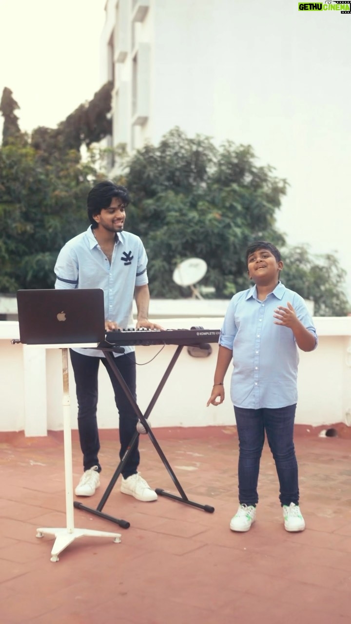 Harshavardhan Vidyasagar - 83.5K Likes - “Poovukellam Siragu Mulaithathu”
Always wanted to sing this Blissful song Composed by Melody king @vidyasagarmusicofficial ❤️. @srinivas_singer @kk_live_now sir’s voice were just magic❤️!!!
But this time its extra special for me to sing this along with the cutest and Amazingly talented @krishaangsupersingerofficial ❤️❤️
Hope you guys enjoy this as much as We did!!!!
Credits
Singers - @krishaangsupersingerofficial & @official_harshavardhan
Programmed - @official_harshavardhan
Video Concept and direction - @_ajith.kumar_
🎥 - @mah1sh
Original song credits
Movie - Uyirodu Uyiraga
Composer - @vidyasagarmusicofficial
Singers - @srinivas_singer & @kk_live_now
Lyrics - @vairamuthuoffl