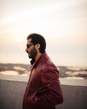 Harshvardhan Kapoor Instagram - 🕶️ 👽 #harshvardhankapoor #myownstylist