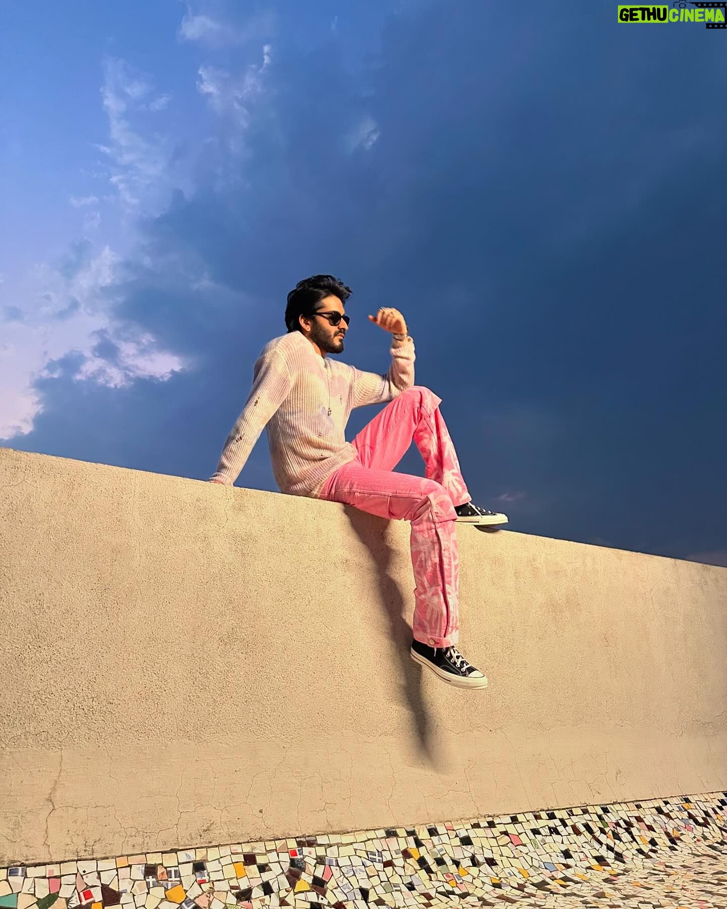 Harshvardhan Kapoor - 3 Likes - BTS with @simonegandhi pictures coming soon