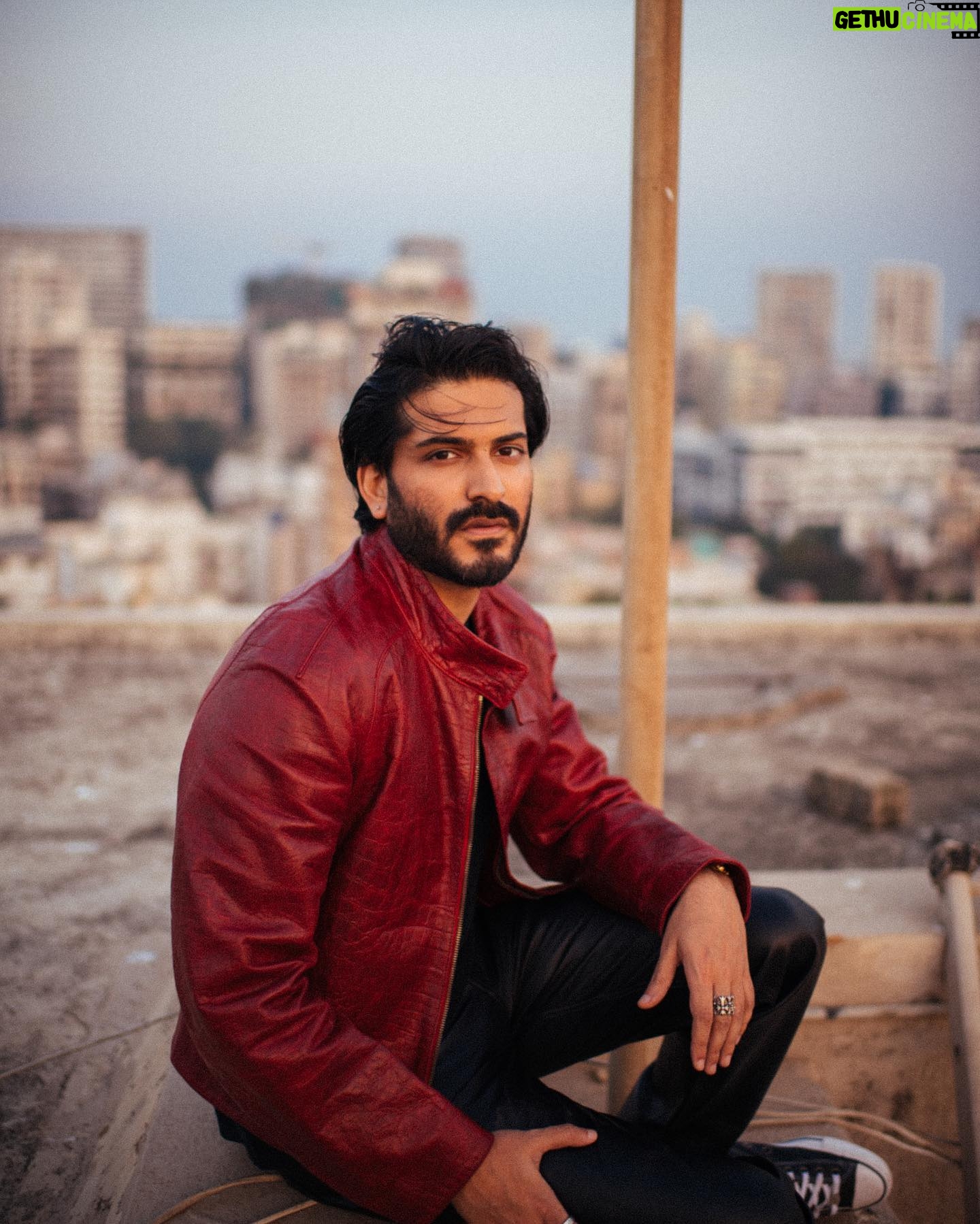 Harshvardhan Kapoor - 3 Likes -