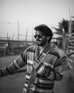 Harshvardhan Kapoor Instagram - Classic