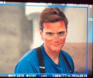 Hartley Sawyer Instagram - Protected only by a pre-owned replica of Audrey Hepburn’s sunglasses, Ralph endures lethal radiation burns tracking Santa to the center of the Earth in order to find the true meaning of Christmas. 
#
All new @cwtheflash tonight! Don’t miss it.
#theflash