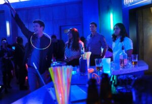 Hartley Sawyer Instagram - Tonight we meet Ralph’s mom (!!! Played by the amazing Amy Pietz) and I showcase my frighteningly world class champion dance moves... you. Aren’t. Ready. cwtheflash #theflash