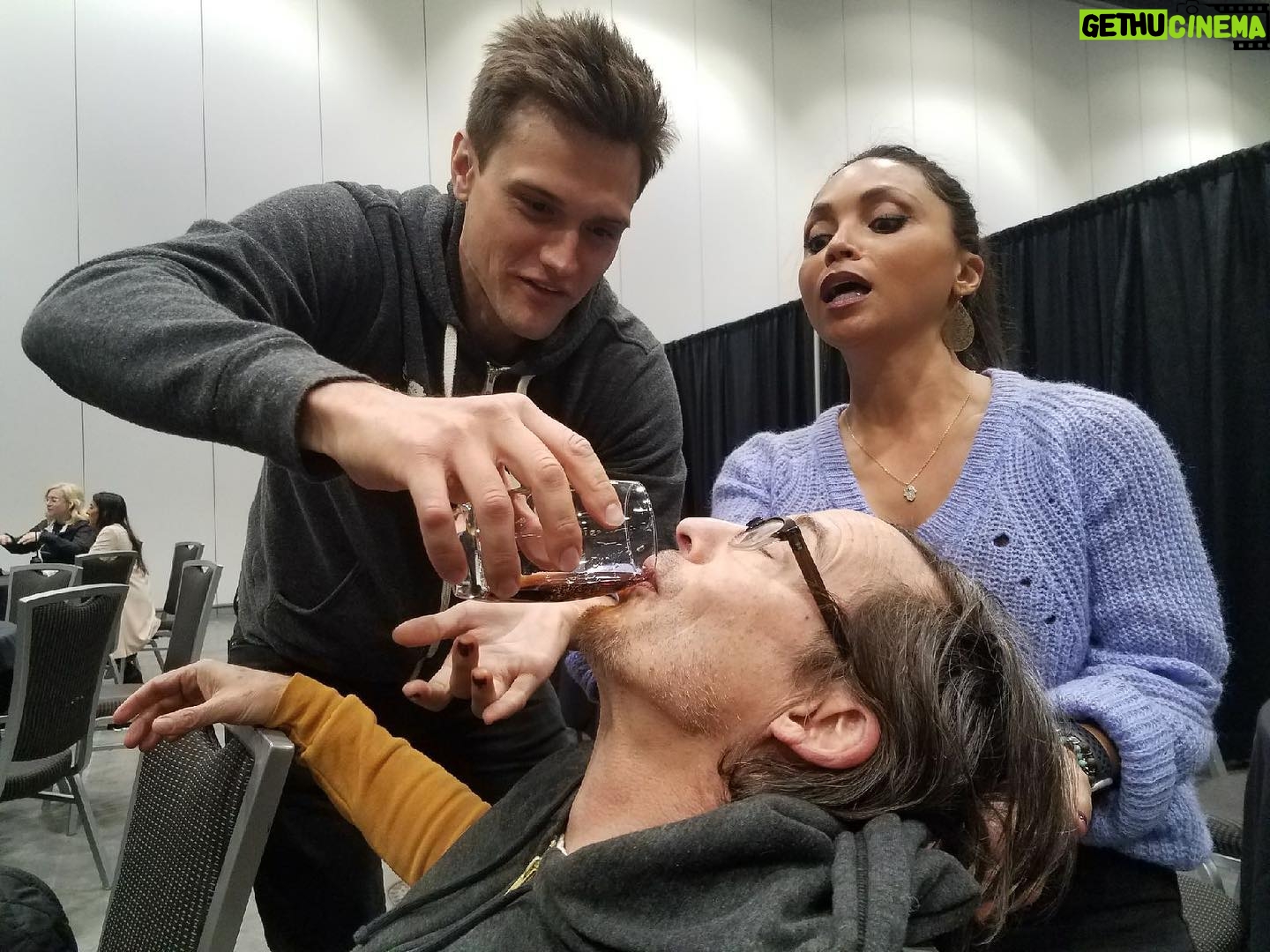 Hartley Sawyer - 50.9K Likes - One more round, @cavanaghtom - you’re gonna eat lightning and crap thunder! Well, don’t really recommend either of those. Either way, season finale!!!! Tonight @cwtheflash #theflash @daninicolet #rockybalboa 📸: #carlosvaldes / @johnstamos