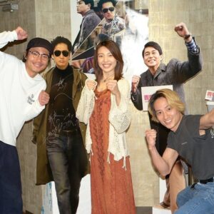 Haruka Imou Instagram - 青春ジャック

映画の続きを過ごしています。
季節くんと、急遽、毎熊兄さんや新さんも登場してあまりに幸せな時間でした☺︎

大切な日になった〜!!

📸 @takaoiwasawa
