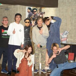 Haruka Imou Instagram - 青春ジャック

映画の続きを過ごしています。
季節くんと、急遽、毎熊兄さんや新さんも登場してあまりに幸せな時間でした☺︎

大切な日になった〜!!

📸 @takaoiwasawa
