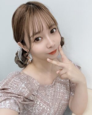 Haruka Yamazaki Instagram - ミリアニ特番〜！
テレビに出るなんてびっくりじゃ！
衣装かわいい！
つばちゃんさんスタイリング♡