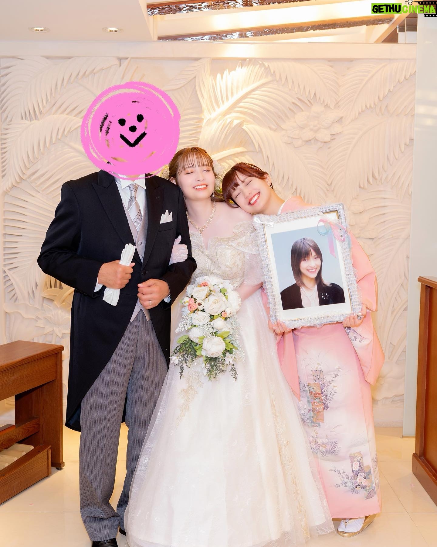 Haruka Yamazaki - 3.4K Likes - 👰結婚式あげました🤵🤍🕊
*
妹の着物はお母さんの形見で
🥁🎤特注ケーキ
凪庵先生のウェルカムボード♡
ミリオン38人+ライブゲームアニメ各所スタッフ総勢147名からのサプライズムービー🎁
豪華な余興🎤(また写真のせるね✨️)
ミッキーミニー風衣装♥️🖤💛
*
沢山の人に囲まれた幸せな日になりました🤍
**
#結婚式
#ミニードレス
#ディズニーウエディング (風)
#披露宴
#結婚式コーデ