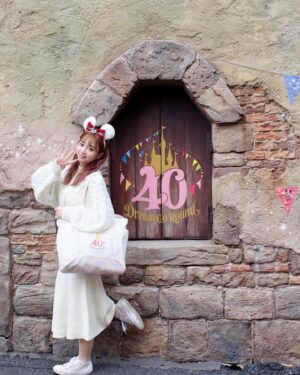 Haruka Yamazaki Instagram - TokyoDisneySea🐭🌊🚢♡
.
.
📷´-SHiN 
 #disneysea  #ディズニーシー 
 #ディズニーコーデ  #クリスマス
 #christmas