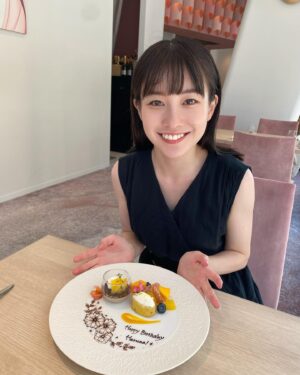 Haruna Muranaka Instagram - 5月誕生日なんだけど、友達たちに毎月お祝いしてもらってる😂🫶
ありがとう🐶💓らぶい