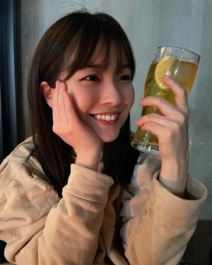 Haruna Muranaka Instagram - ビアボール🍻🍋

ハイボール好きだし、
ビールも最近好きになったし、
なにこれ最高じゃん。

#ビアボール