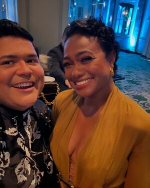Harvey Guillén Instagram - Wow what a night.
Gracias @nhmc_org for the honor 

Y a todos por el amor y apoyo 🩷

Shout out to @marcalittlejohn for all the help 
Outfit @csiriano @cdimedonenyc 
Hair @creepycheekytiki 
Mug @romiemac_mkup
