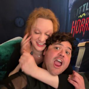 Harvey Guillén Instagram - A year ago I went to watch my friend  @thejinkx in Chicago on Broadway  and she was spectacular. We chatted and got talking about @littleshopnyc .. She mentioned that she would love to be Audrey one day .. and I said “ why not .. let’s put it out there !”

And a year later .. here we are 🥹

She manifested that … we put it out. She is magic.
Just goes to show,be kind,work hard  And don’t stop dreaming .. 
“just put it out there !”

I love you my friend .. so proud of you 🖤