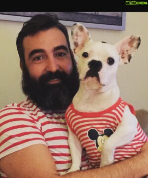 Hasan Küçükçetin Instagram - Baba kız aynı giyindiğimiz zamanlar da olmadı diil :)