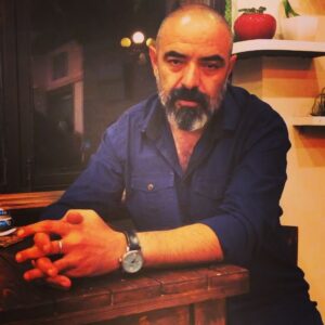 Hasan Ma'juni Instagram - نمايش آشپزخانه
از ٢٩ مهر
ساعت ٢١
سالن اصلى، تالار مولوى