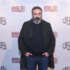 Hasan Ma'juni Instagram - افتتاحيه بي نامي  عكس:محبوبه حاتمي